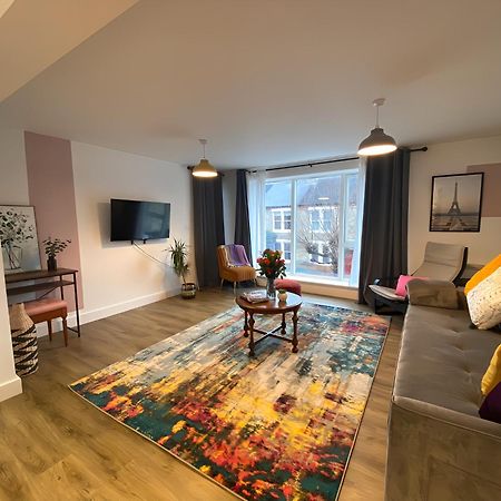 Cambridge Stays Riverside Apart Hotel With 2Br Flats At The City Centre-Parking-Balcony Εξωτερικό φωτογραφία
