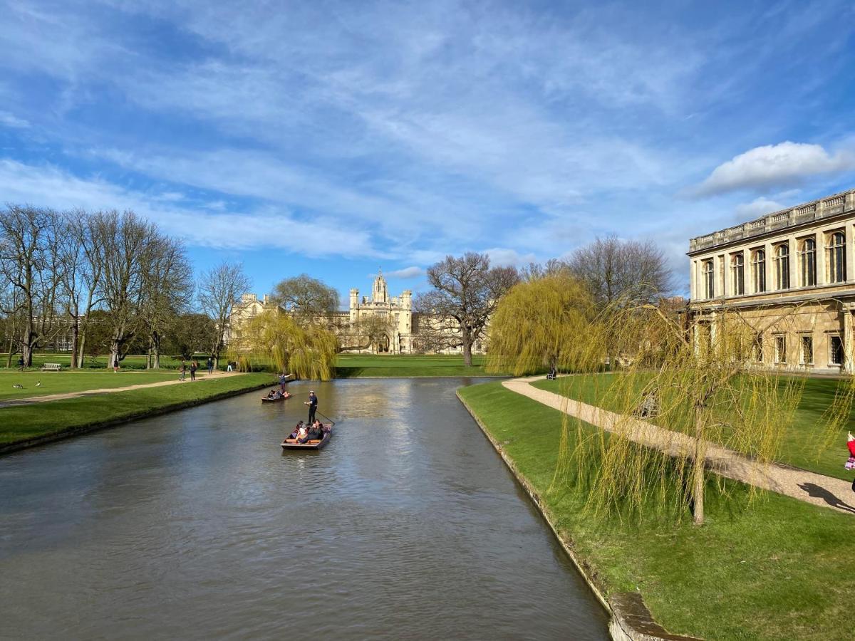 Cambridge Stays Riverside Apart Hotel With 2Br Flats At The City Centre-Parking-Balcony Εξωτερικό φωτογραφία