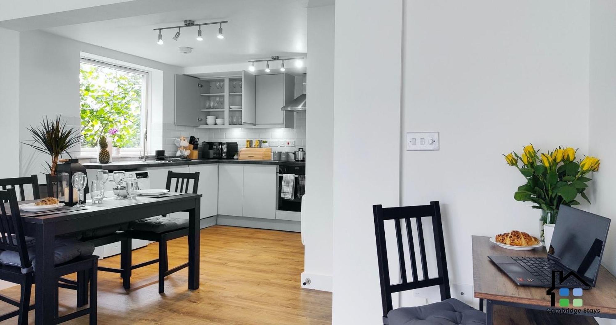 Cambridge Stays Riverside Apart Hotel With 2Br Flats At The City Centre-Parking-Balcony Εξωτερικό φωτογραφία